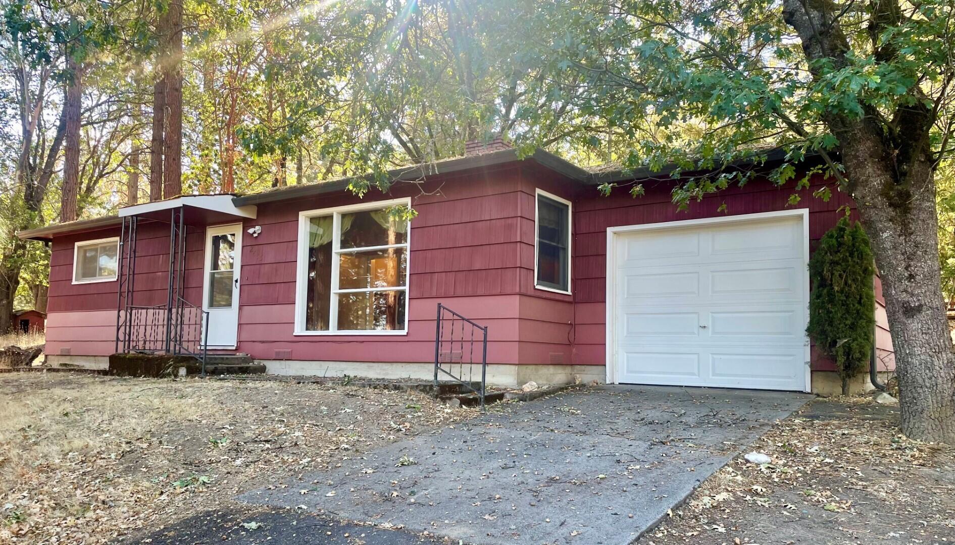 2665 Old Military Road Central Point, OR 97502 - Photo 1 of 13 1