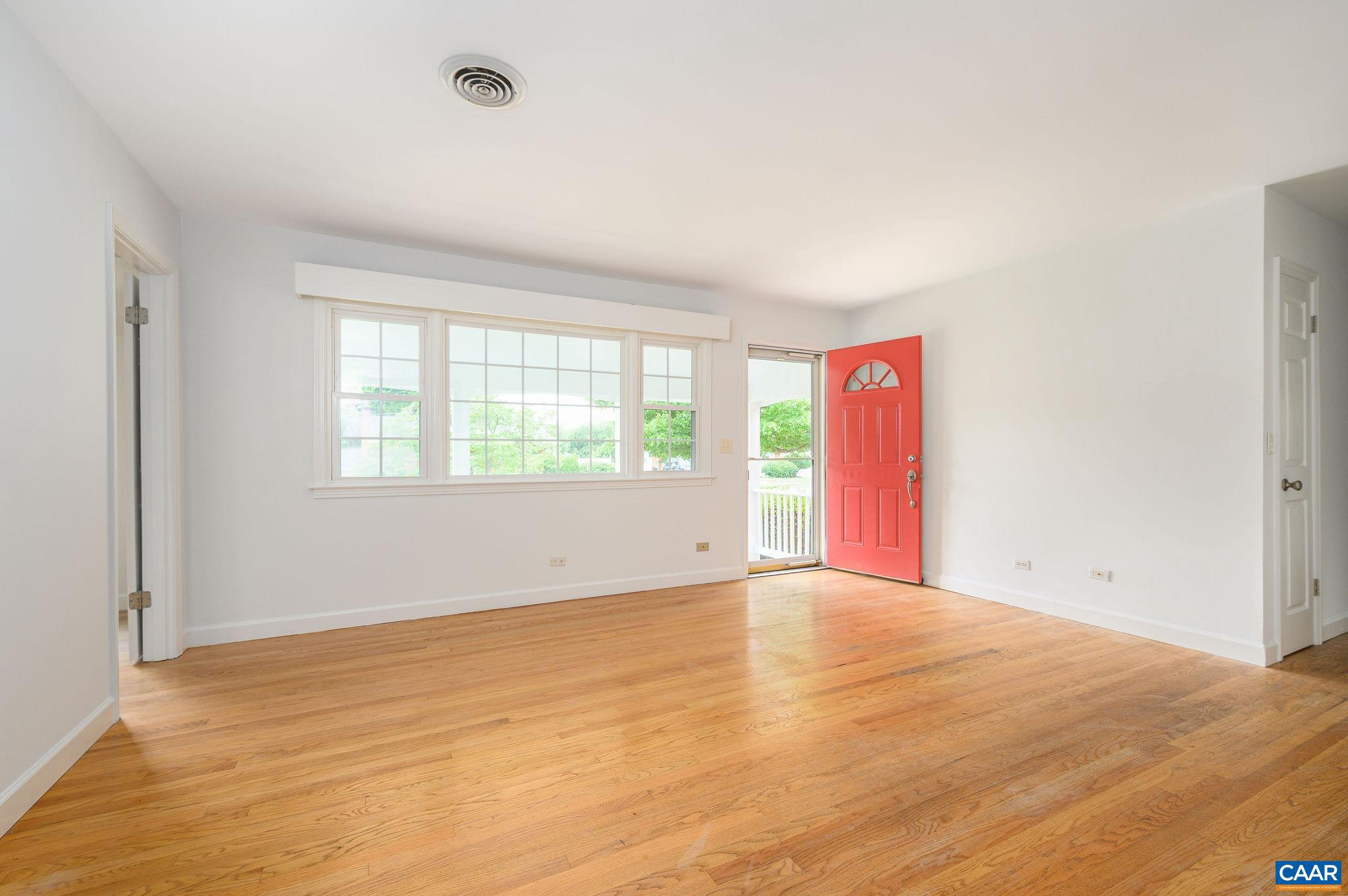 2806 Brookmere Road Charlottesville, VA 22901 - Photo 4 of 27