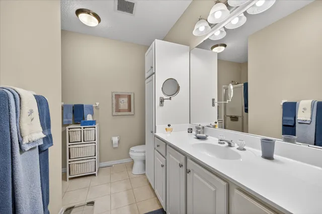 $590,000 | 18624 48th Avenue North, Plymouth, MN 55446