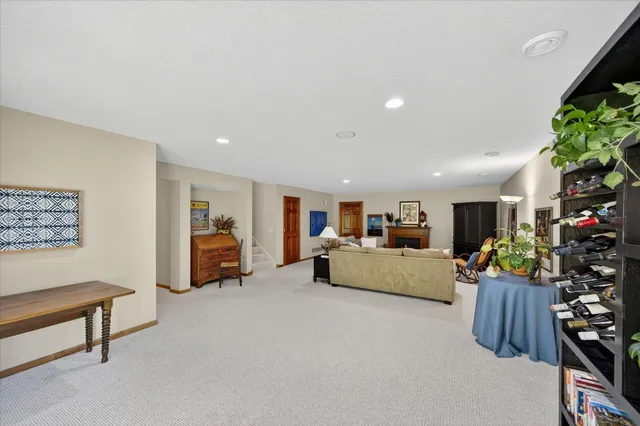 $590,000 | 18624 48th Avenue North, Plymouth, MN 55446