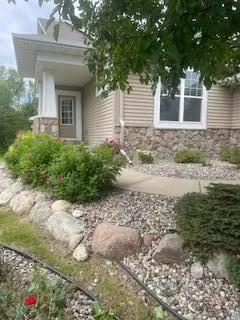 $590,000 | 18624 48th Avenue North, Plymouth, MN 55446