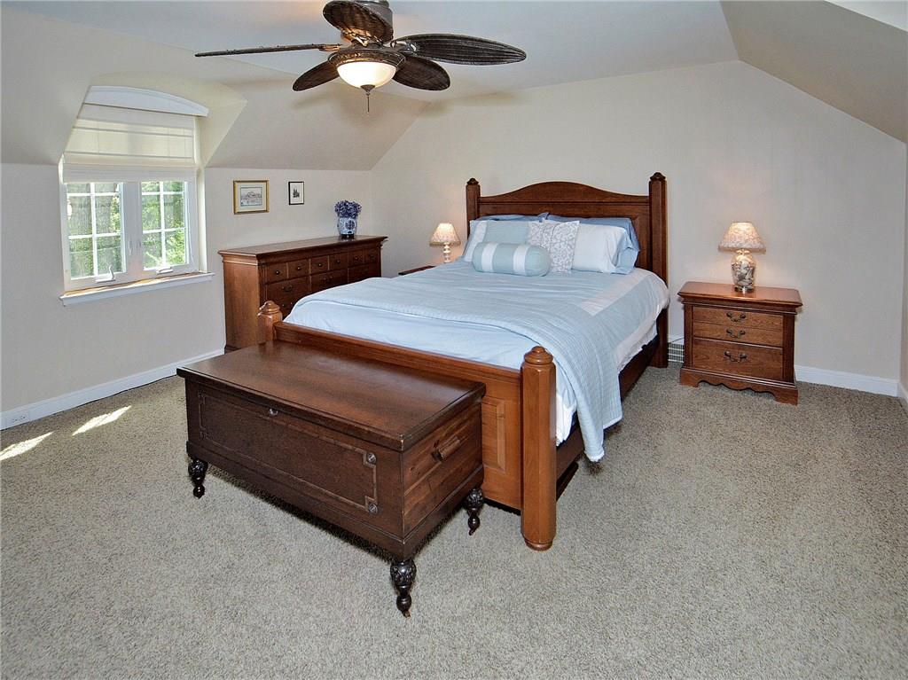 1035 Blackridge Road Pittsburgh, PA 15235 - Photo 20 of 25 Gallery Image 20