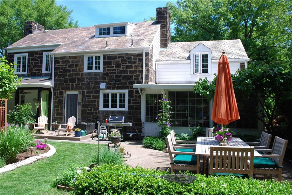 1035 Blackridge Road Pittsburgh, PA 15235 - Photo 23 of 25 Gallery Image 23