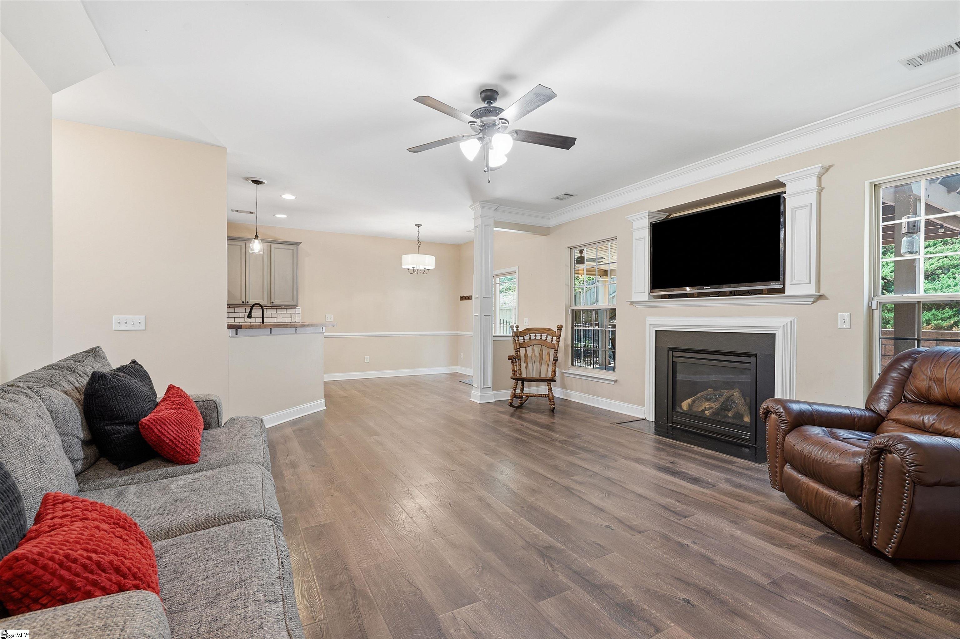 186 Crest Court Duncan, SC 29334 - Photo 14 of 23