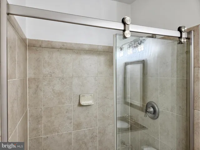 $3,400 | 4939 Oriskany Drive, Annandale, VA 22003