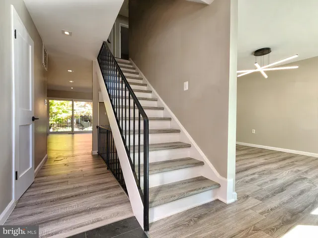 $3,400 | 4939 Oriskany Drive, Annandale, VA 22003