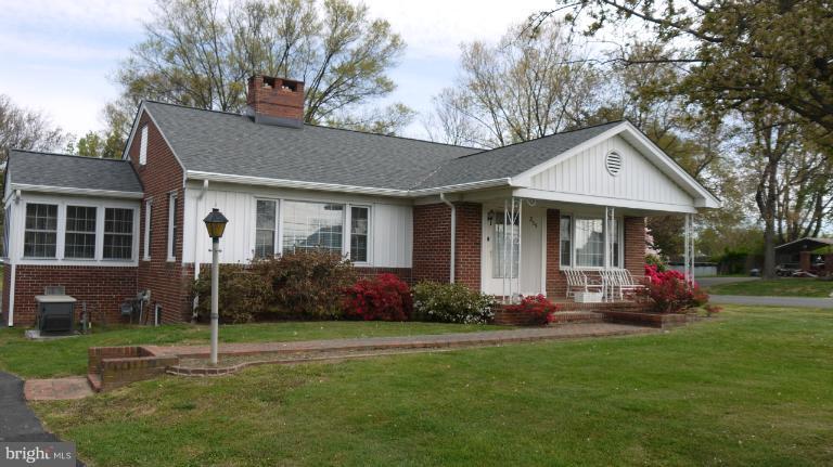 255 Deacon Road Fredericksburg, VA 22405 - Photo 3 of 18 Exterior (Front)