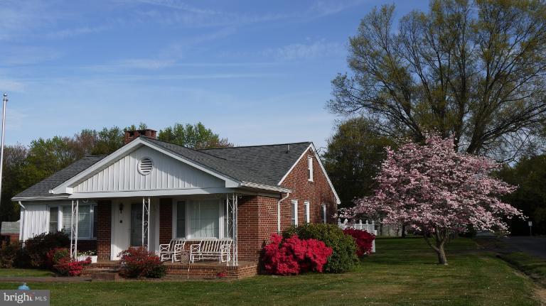 255 Deacon Road Fredericksburg, VA 22405 - Photo 9 of 18 Exterior (Front)