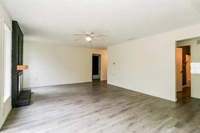 $2,400 | 2803 Cornish Circle, Austin, TX 78745