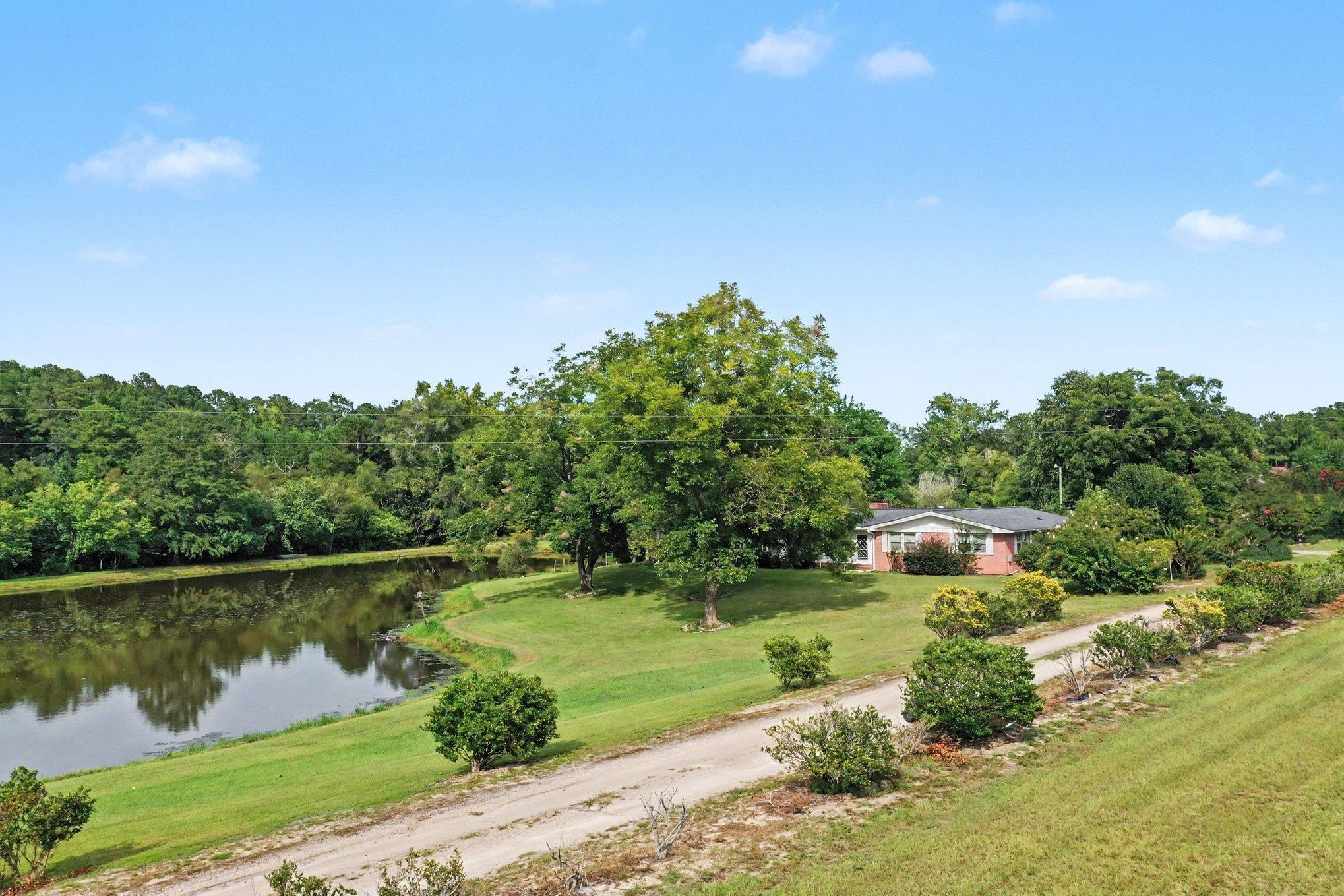 150 Roberts Lane Loris, SC 29569 - Photo 5 of 22 Gallery Image 5
