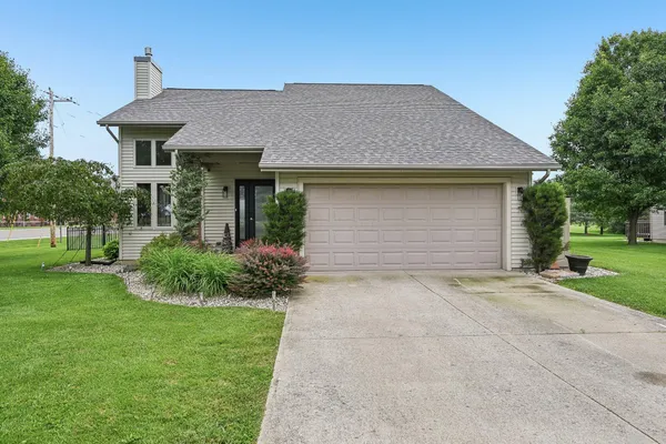 $349,900 | 1627 Briarwood Street, West Liberty, OH 43357