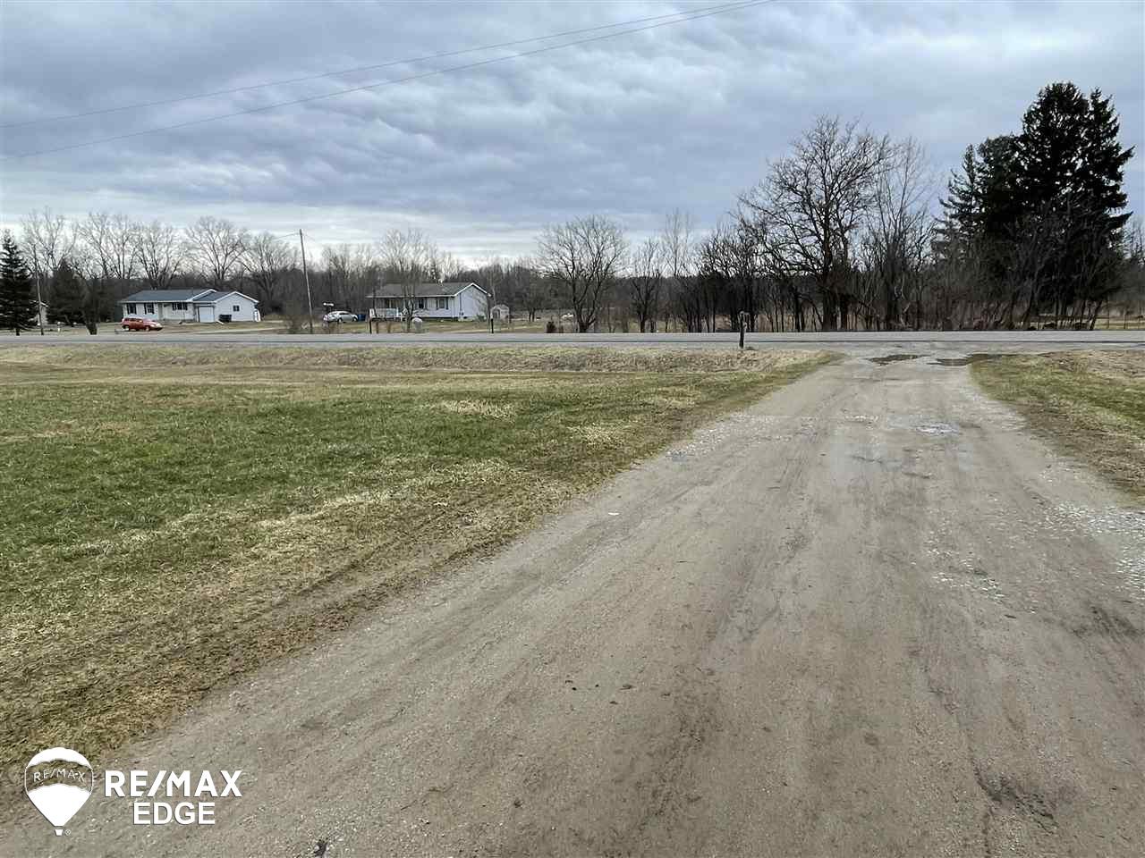 7085 West Dodge Road Montrose, MI 48457 - Photo 31 of 34 50070267-32.JPG