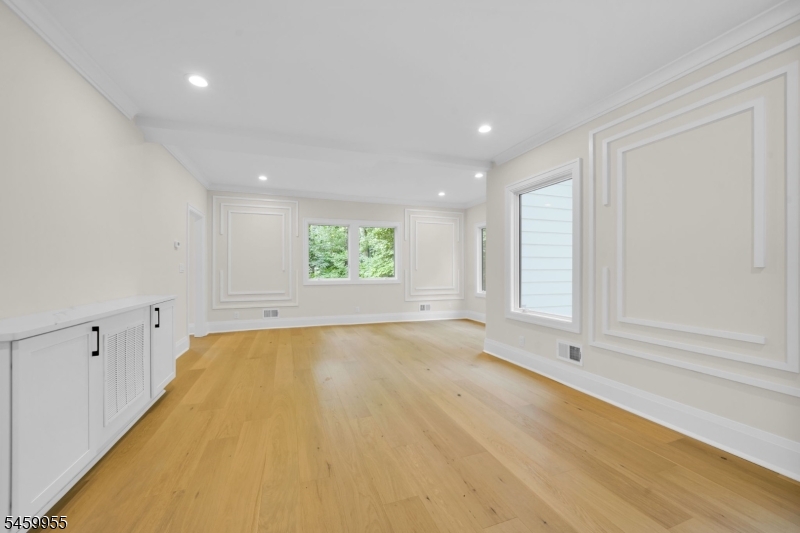 44 Hanover Road Mountain Lakes, NJ 07046 - Photo 7 of 49 Gallery Image 7