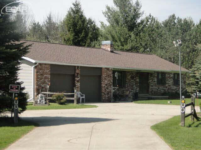 7112 North Lake Road Millington, MI 48746 - Photo 1 of 30 21296468.JPG
