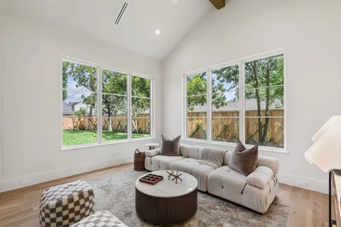 $3,275,000 | 6243 Briar Rose Drive, Houston, TX 77057