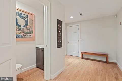 $1,829,000 | 951 Captain Hickory Drive, Great Falls, VA 22066