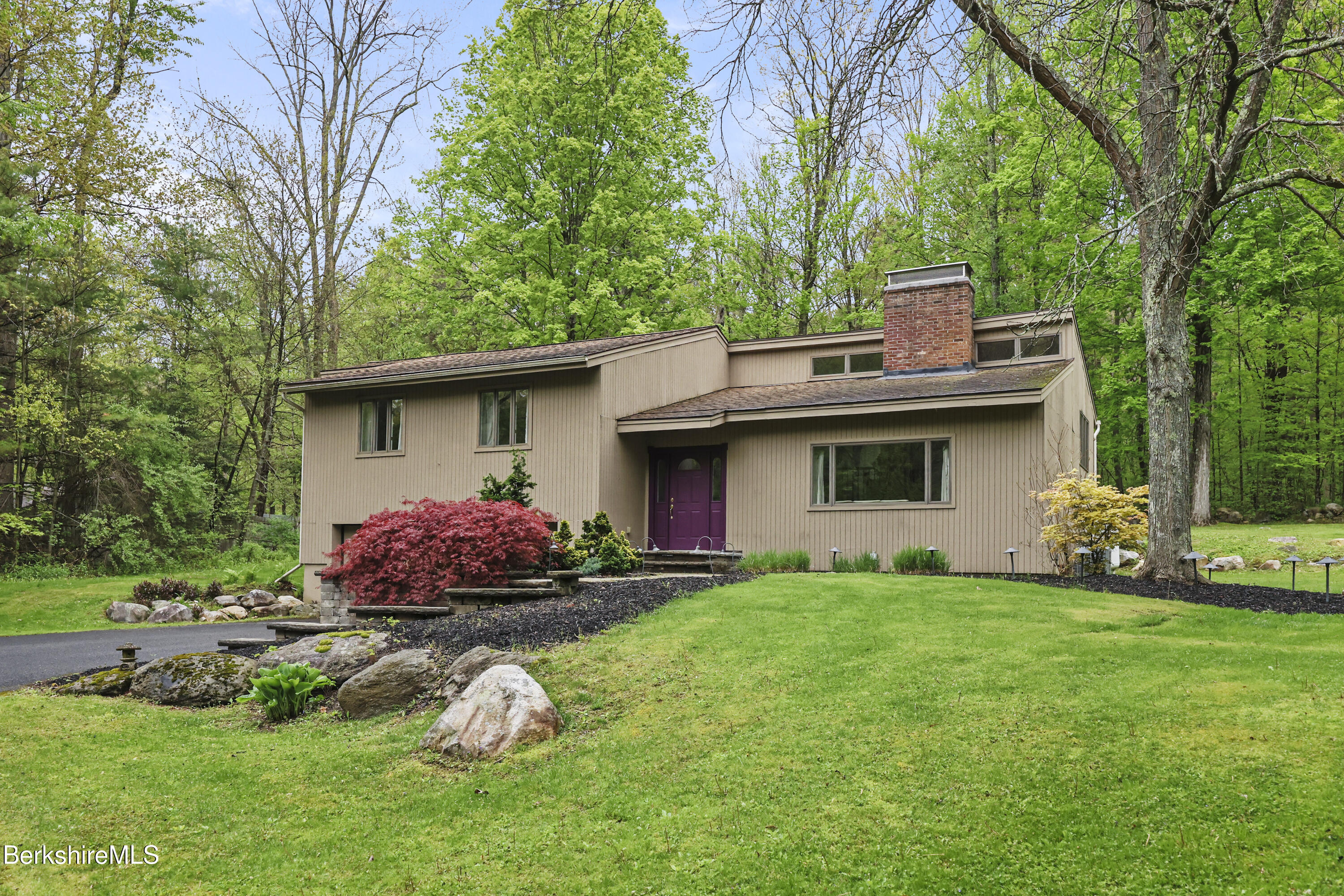 1862 Home Road Sheffield, MA 01230 - Photo 2 of 30 20 Exterior Front
