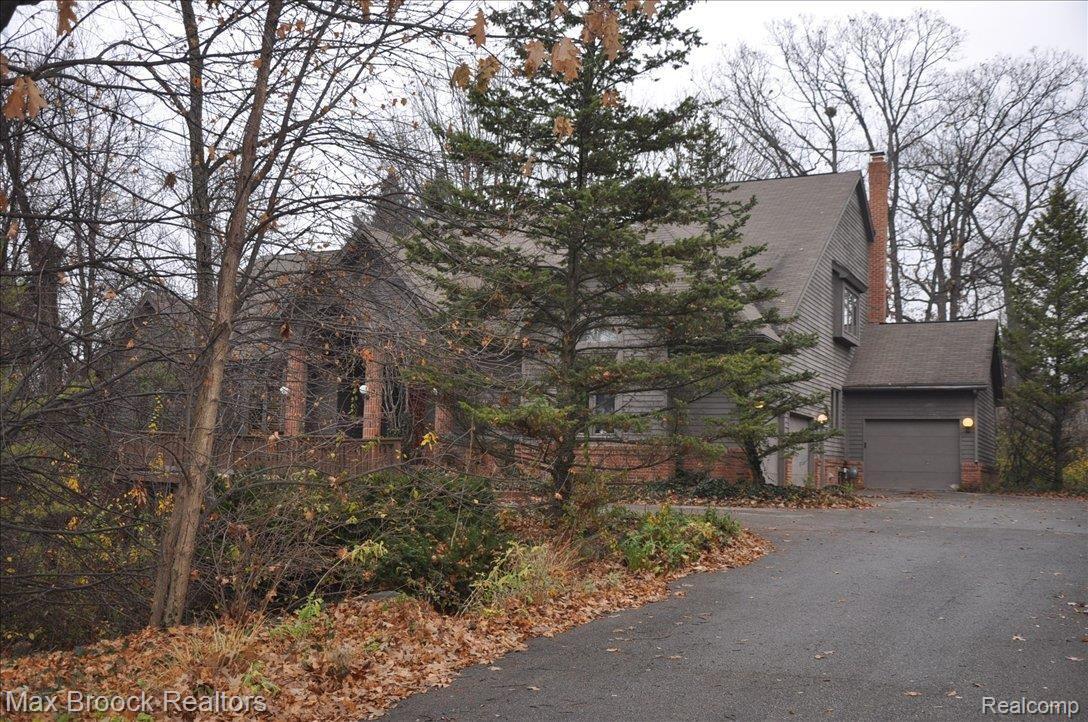 3875 Franklin Road Bloomfield Hills, MI 48302 - Photo 1 of 8 3875 Franklin Rd