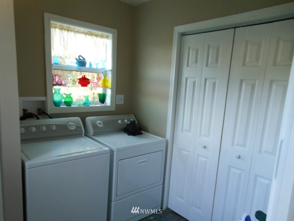17308 Dubuque Road Snohomish, WA 98290 - Photo 10 of 25 Gallery Image 10