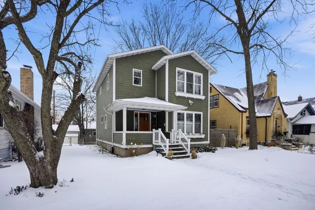 $4,195 | 241 Russell Avenue South, Minneapolis, MN 55405