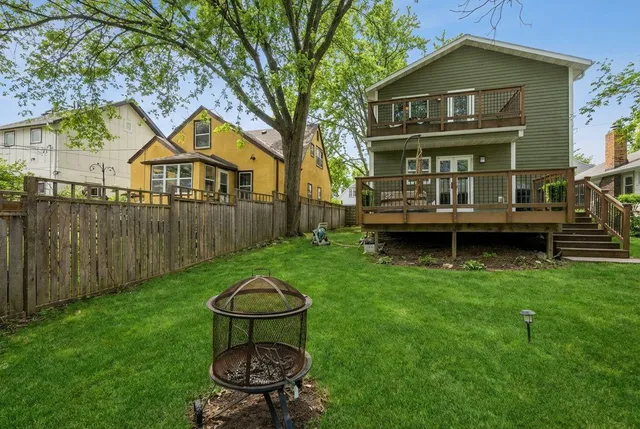 $4,195 | 241 Russell Avenue South, Minneapolis, MN 55405