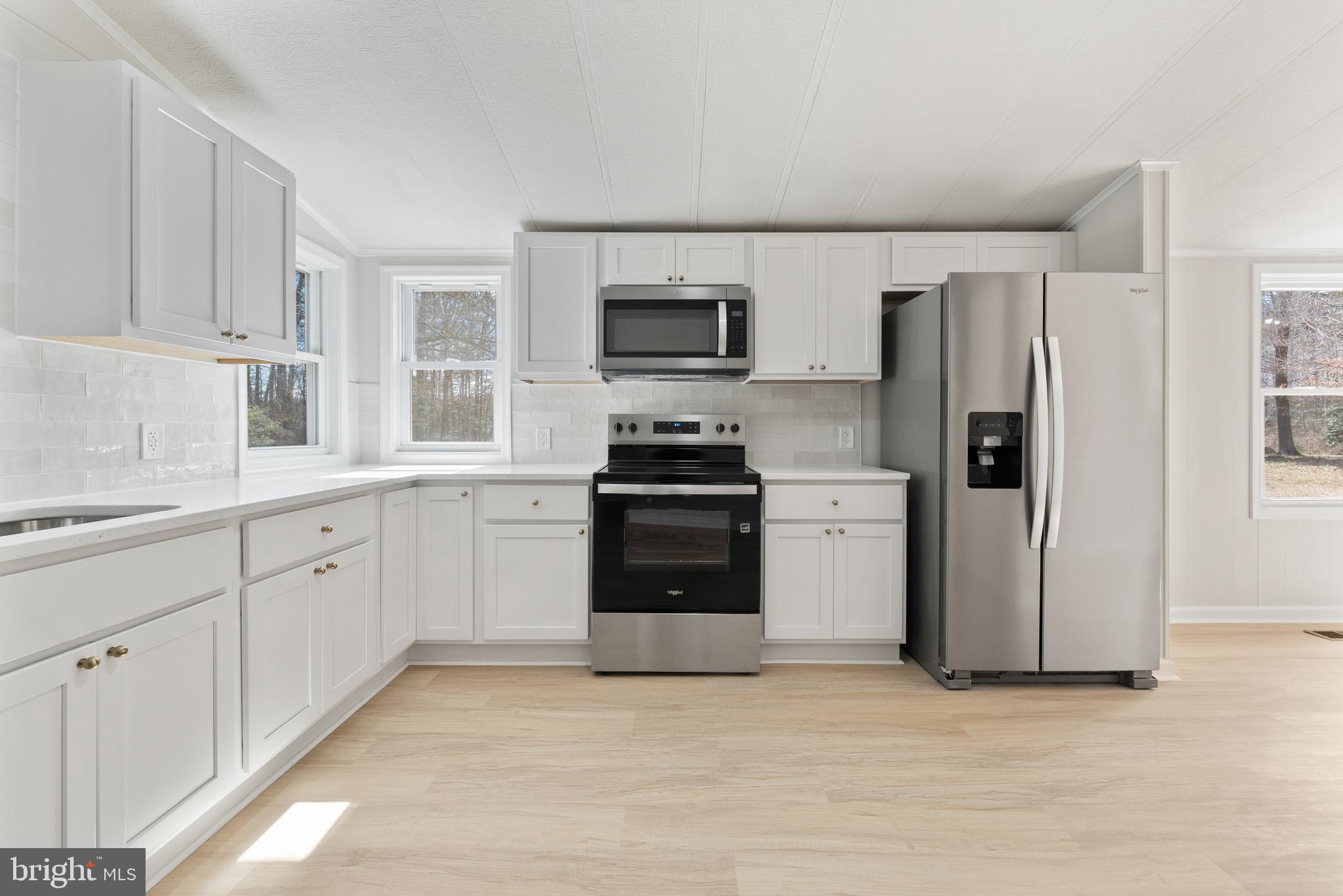 3662 Whitehall Road Sandy Hook, VA 23153 - Photo 19 of 37