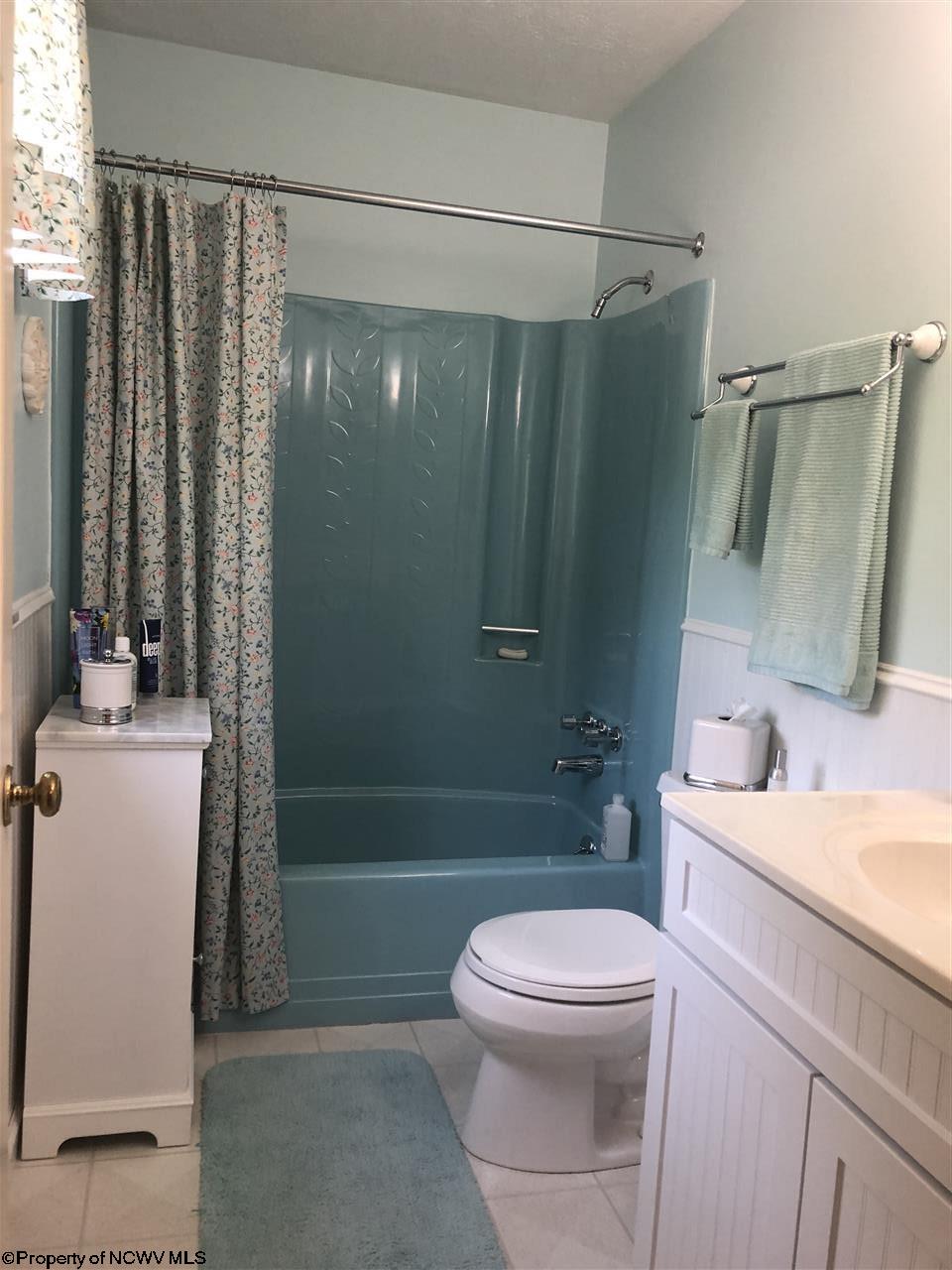 1361 Overhill Road Fairmont, WV 26554 - Photo 8 of 20 Gallery Image 8