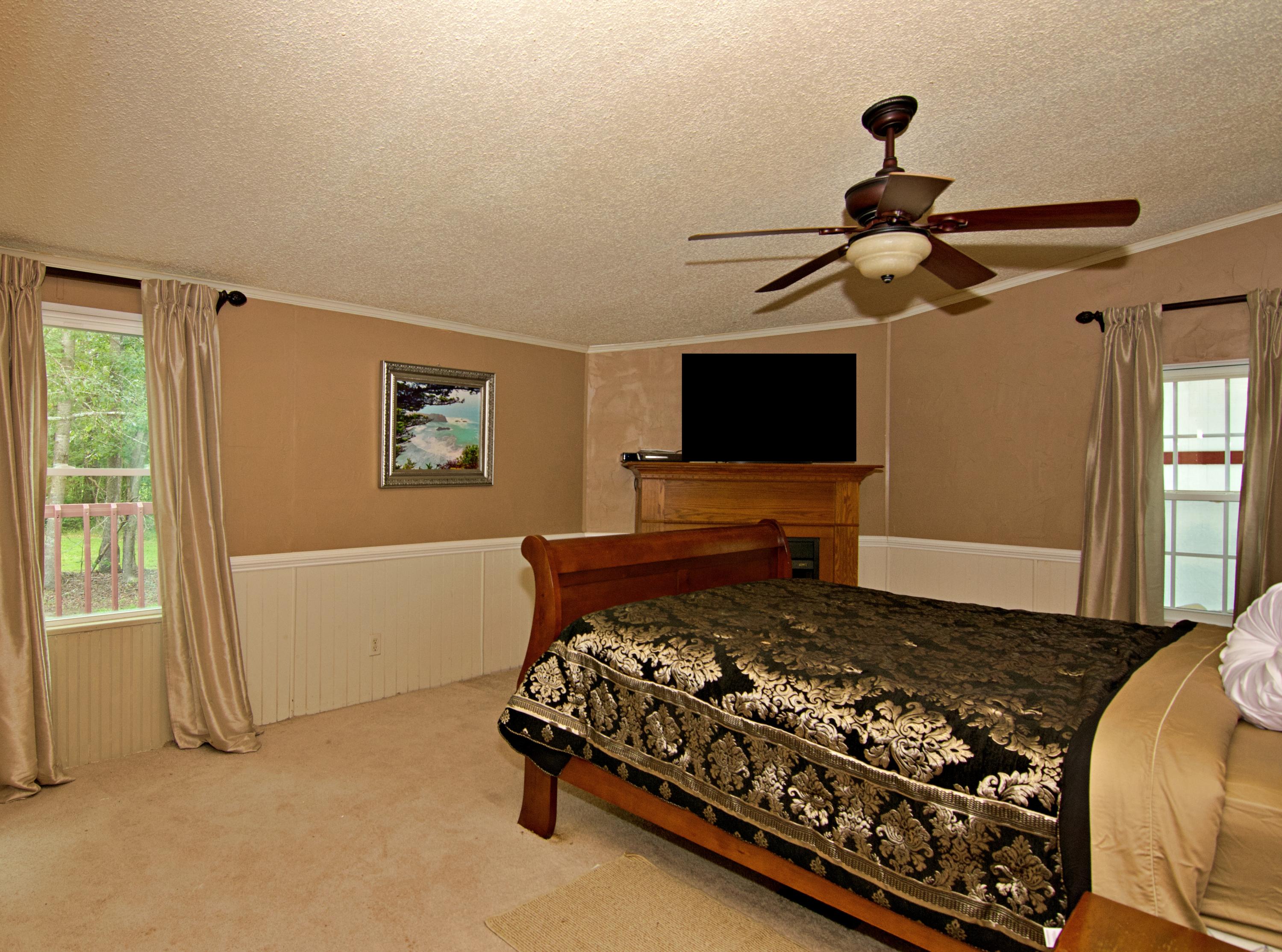 136 Tranquil Way Bonneau, SC 29431 - Photo 19 of 44 42