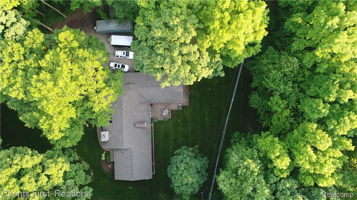 8175 Ridge Road North Canton, MI 48187 - Photo 11 of 70 Outside - House 1.JPG