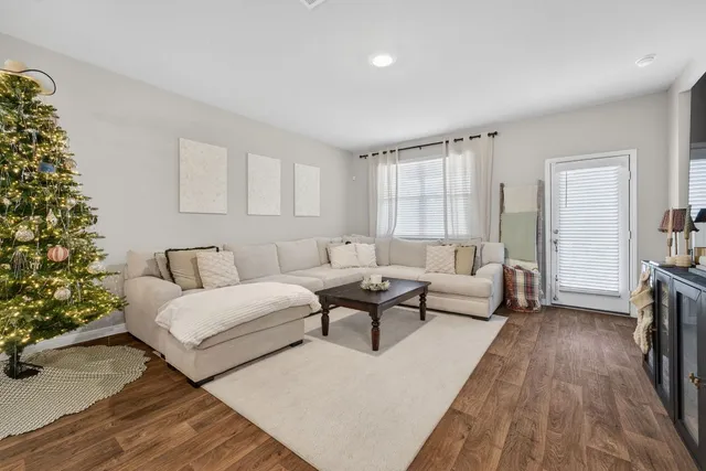 $1,995 | 301 Carolina Buckthorn Drive, Kyle, TX 78640