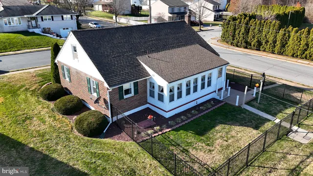 $325,000 | 643 West 3rd Street, Birdsboro, PA 19508