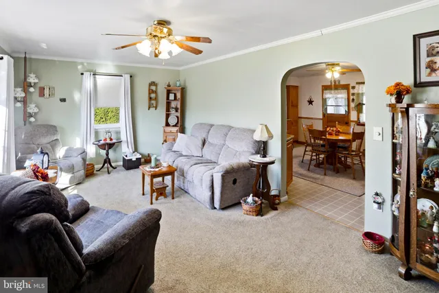 $325,000 | 643 West 3rd Street, Birdsboro, PA 19508