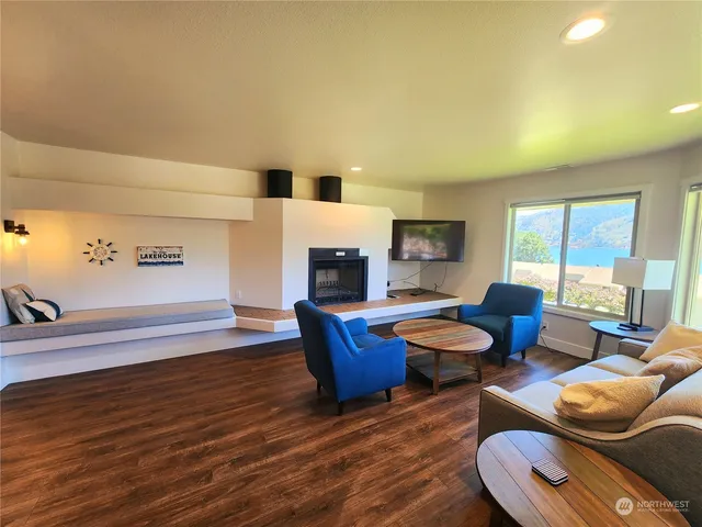 $1 | 1 Lodge 617-g Manson Wa 98831, Manson, WA 98831