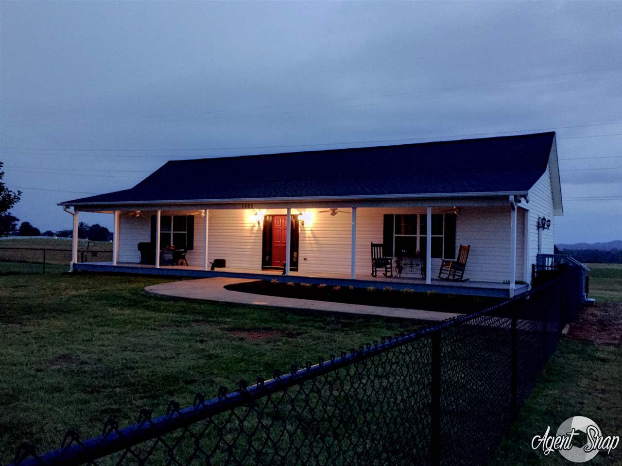1565 Roddy Road Campobello, SC 29322 - Photo 1 of 17