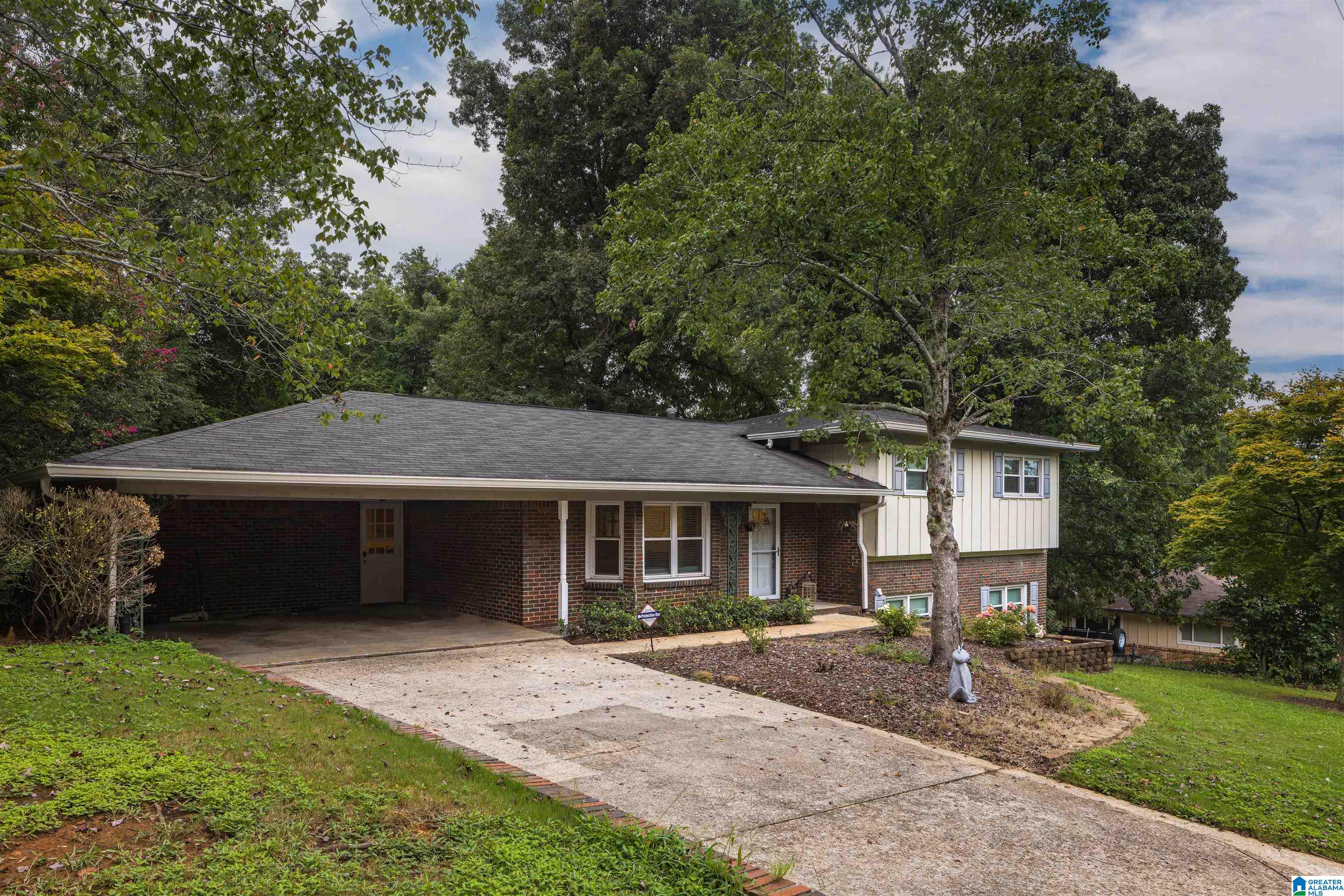 1301 Southhall Road Birmingham, AL 35213 - Photo 3 of 40