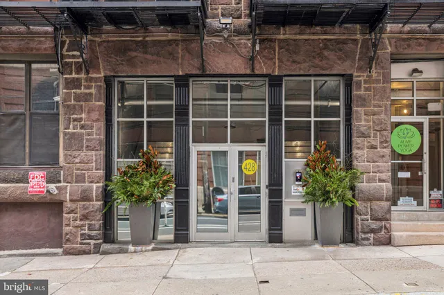 a view of a storage & utility room