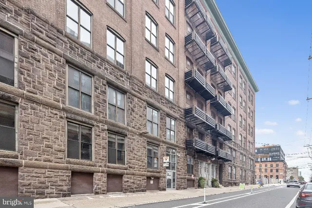$394,000 | 428 North 13th Street, Unit 3F, Philadelphia, PA 19123