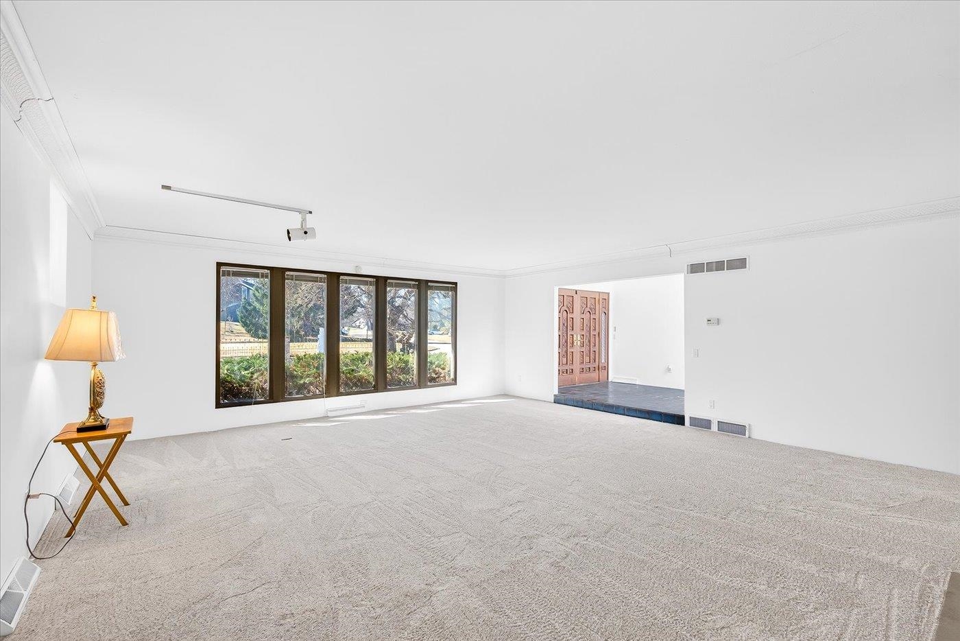 2901 Grandview Boulevard Madison, WI 53713 - Photo 14 of 58