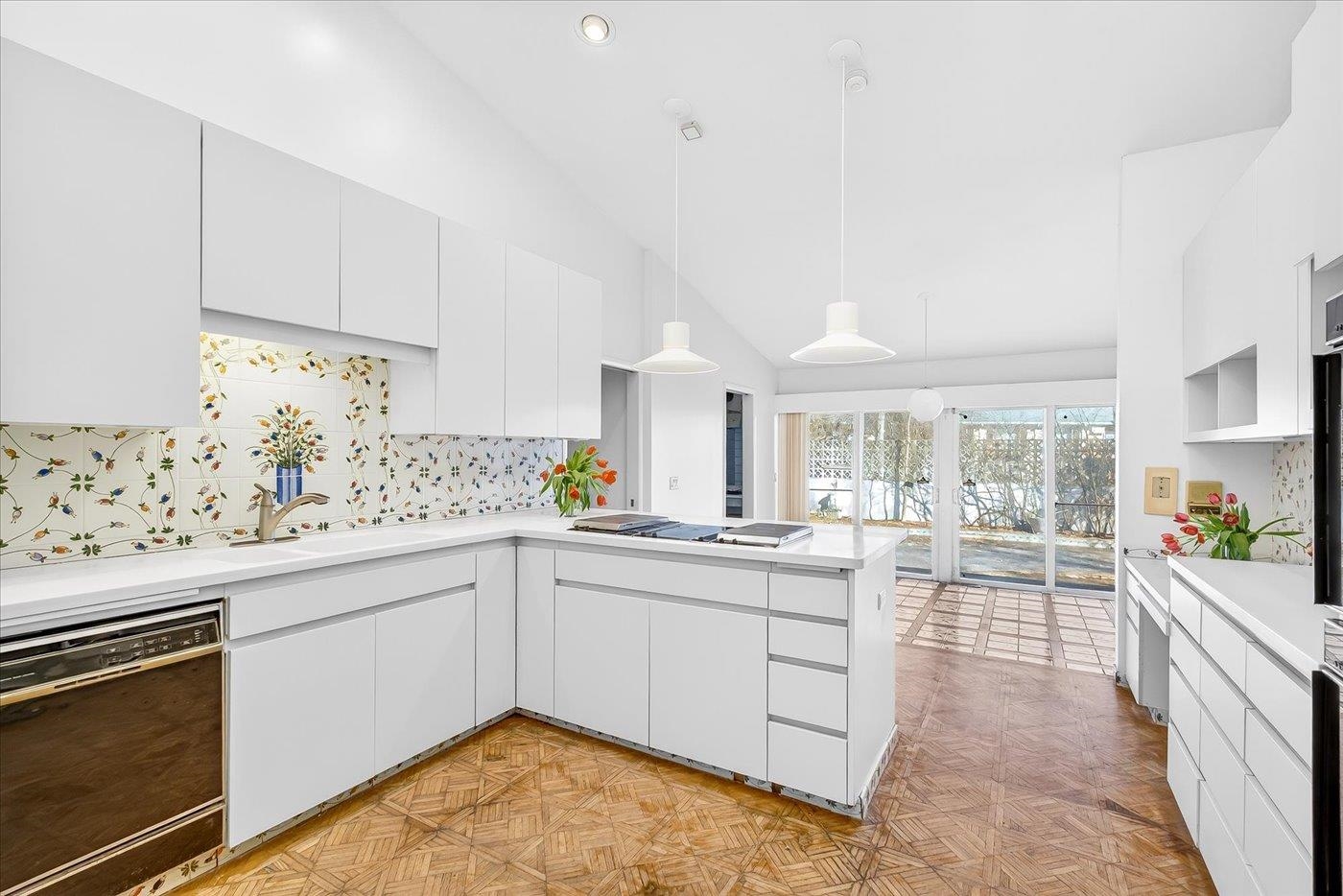 2901 Grandview Boulevard Madison, WI 53713 - Photo 20 of 57