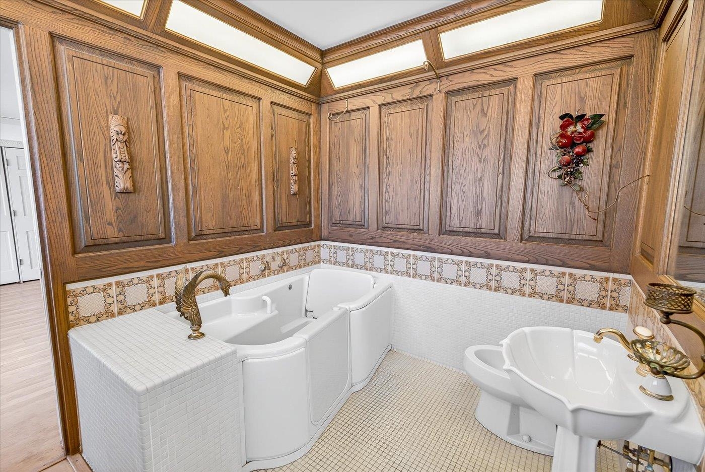 2901 Grandview Boulevard Madison, WI 53713 - Photo 43 of 57