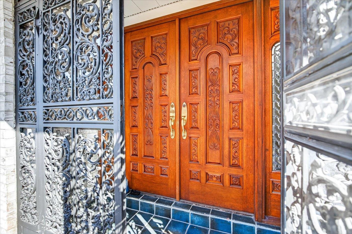 2901 Grandview Boulevard Madison, WI 53713 - Photo 9 of 58