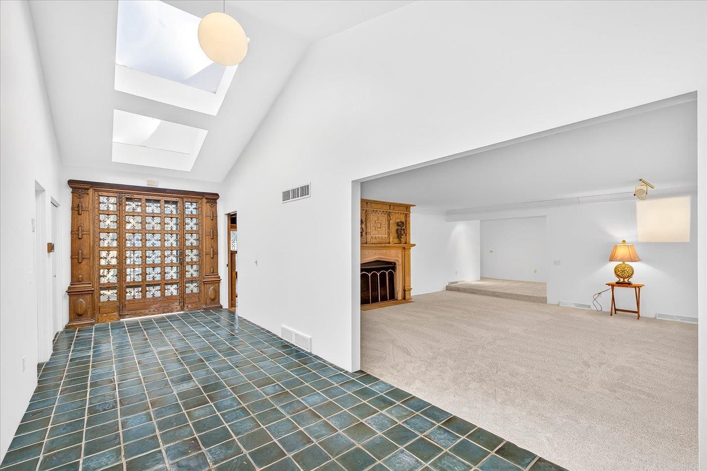 2901 Grandview Boulevard Madison, WI 53713 - Photo 9 of 56
