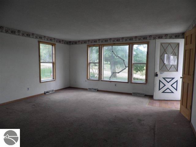 10698 Packingham Road Manton, MI 49663 - Photo 8 of 17 1732843-7.JPG