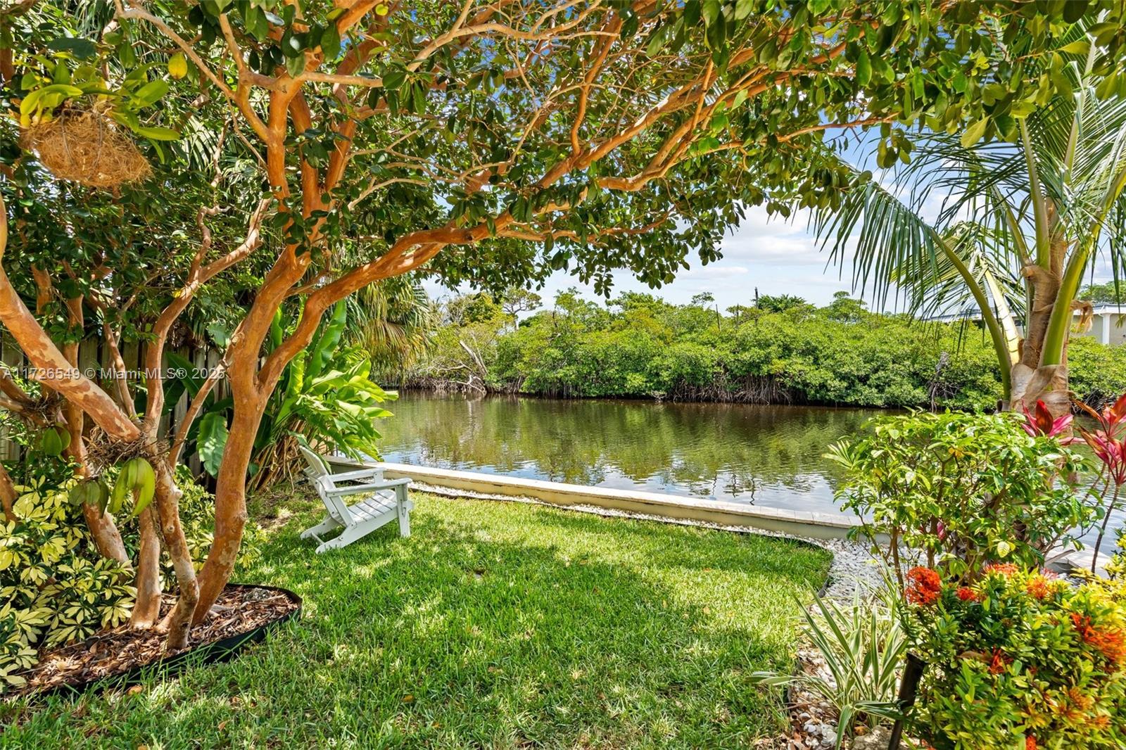 425 Northeast 29th Street Wilton Manors, FL 33334 - Photo 7 of 30 a lake view