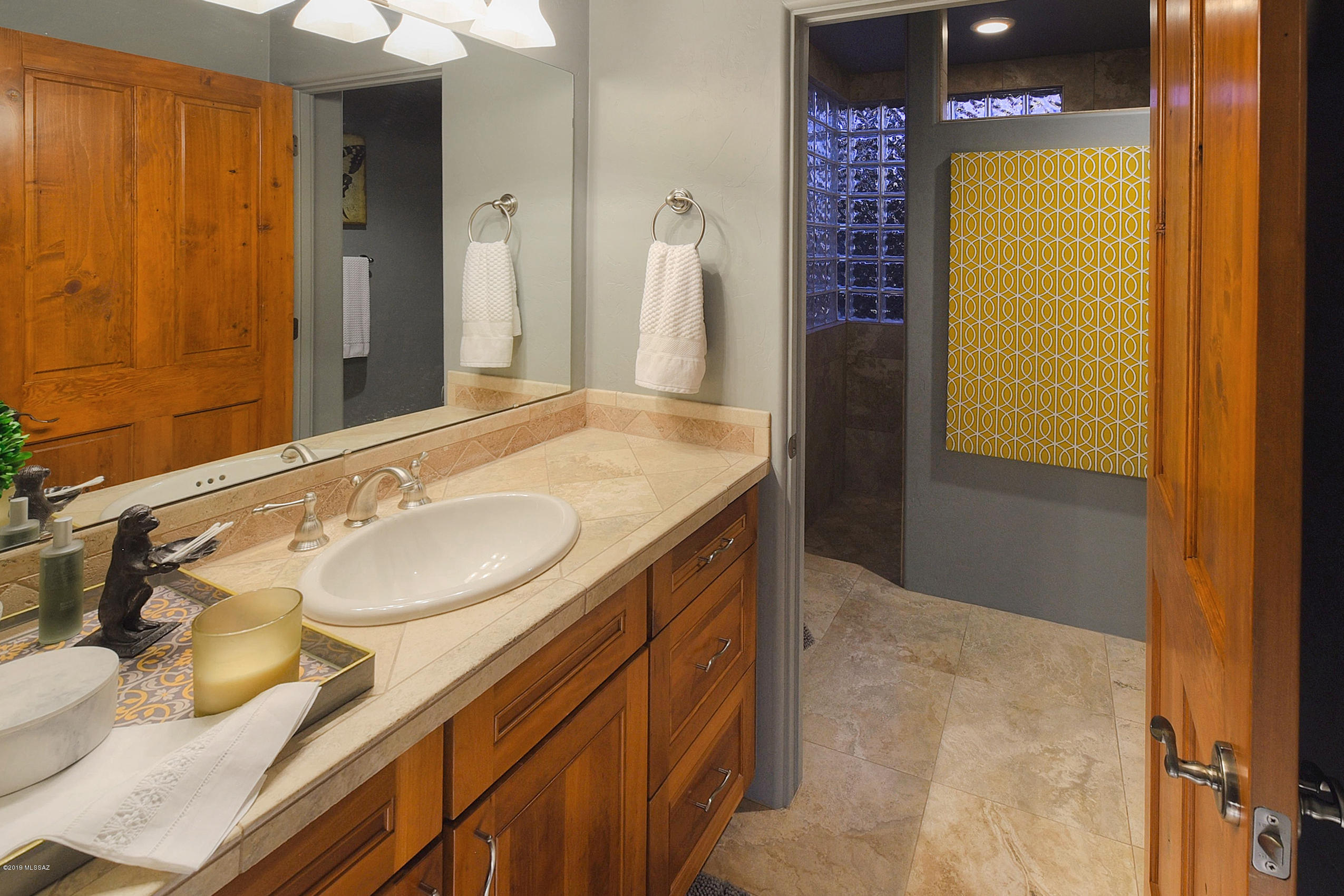 12200 North Reflection Ridge Drive Oro Valley, AZ 85755 - Photo 15 of 35