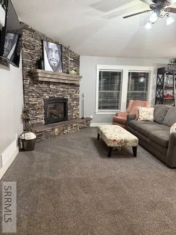 $575,000 | 5503 Lakefield Circle, Ammon, ID 83406