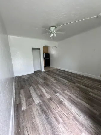 $1,350 | 17 Detroit Street, Unit 4, Lake Worth, FL 33461