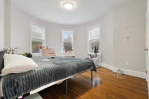 $2,125,000 | 25 Pleasant Street, Boston, MA 02125