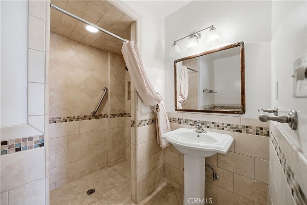 3101 2nd Street, Unit 7B Long Beach, CA 90803 - Photo 10 of 14