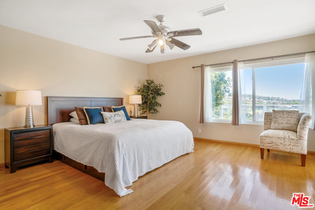 27515 Rainbow Ridge Road Palos Verdes Peninsula, CA 90274 - Photo 21 of 50 Gallery Image 21